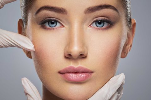 LIFTING CERVICO-FACIAL  LIFTING CERVICO-FACIAL 1 shutterstock 755246356 scaled 480x320  CHIRURGIE DU VISAGE 1 shutterstock 755246356 scaled 480x320